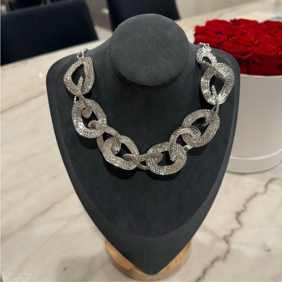 NWT NATASHA Crystals Chain Necklace - Picture 3 of 8